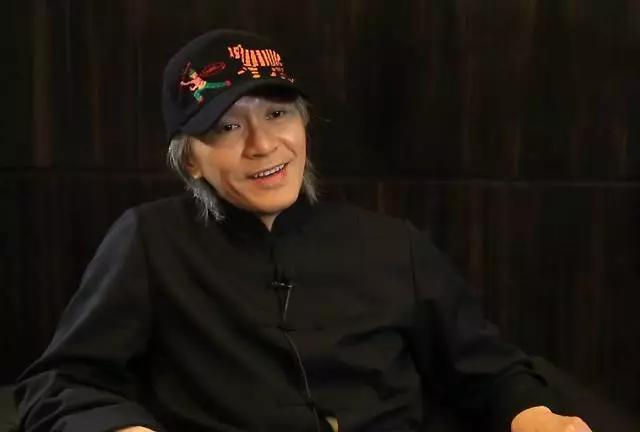 周星驰身患孤独绝症,憔悴老态:我让全世界笑过,岁月却没饶过我