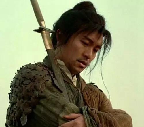 周星驰身患孤独绝症,憔悴老态:我让全世界笑过,岁月却没饶过我