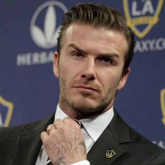 c罗发型修剪,c罗美发技术