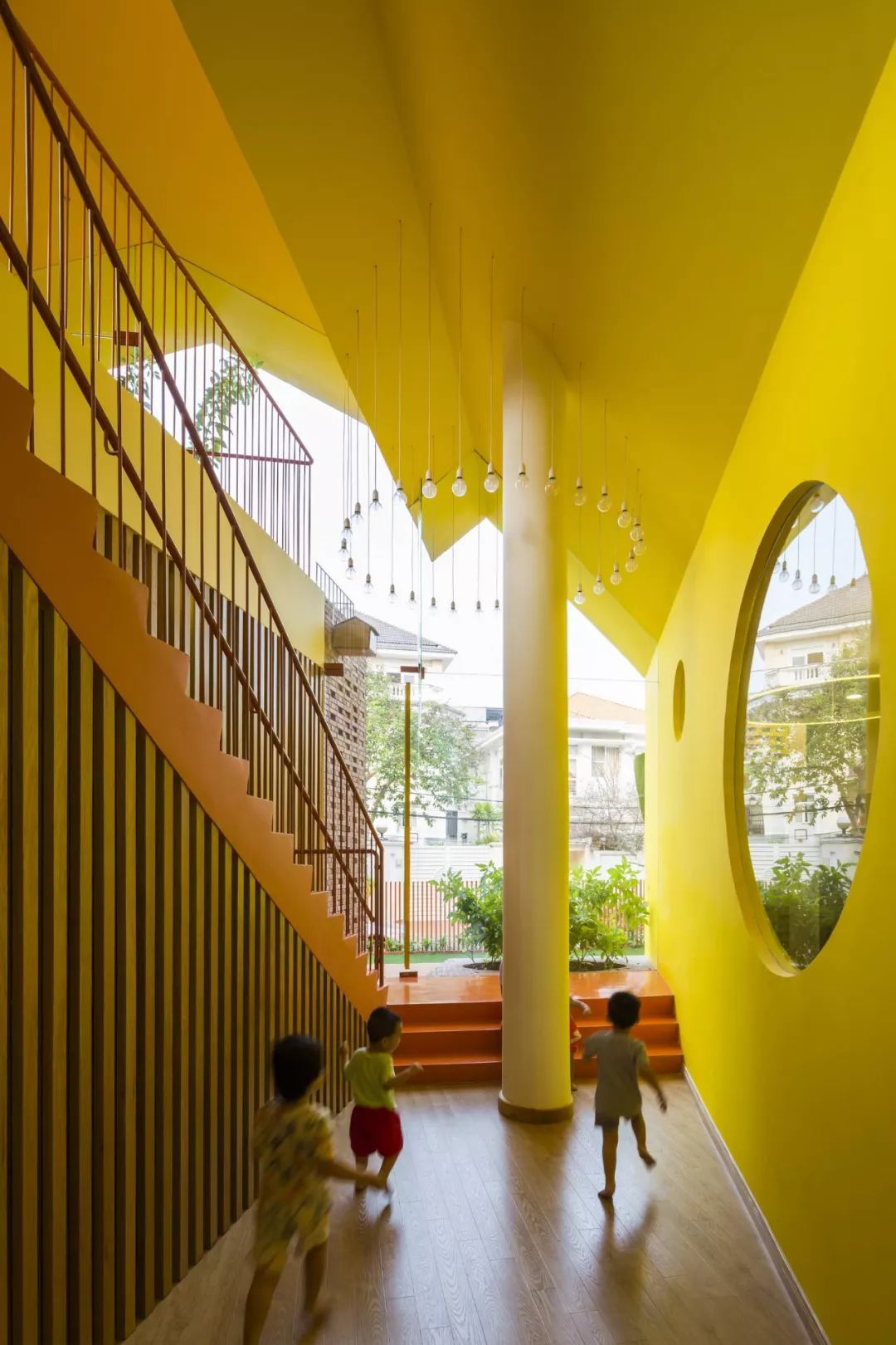 越南幼儿园图片,越南芽庄幼儿园