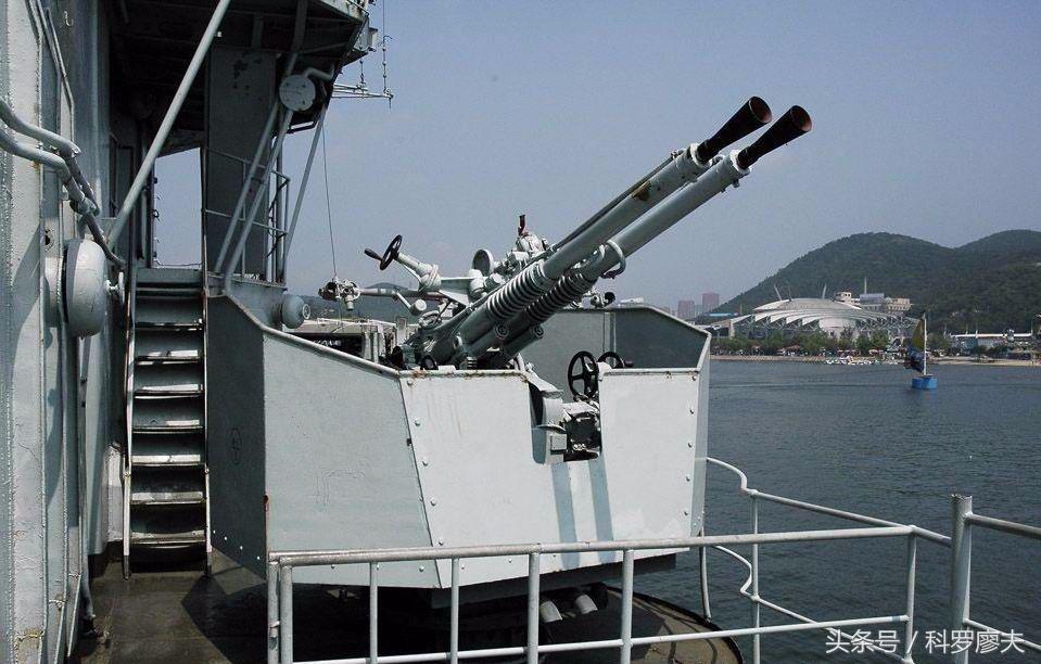 国产新一代25毫米单管舰炮,中国海军下一代100毫米舰炮