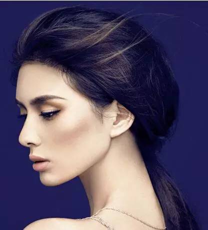 30-40岁女人烫发扎头发,烫发后怎么扎好看2019