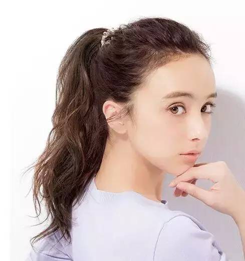 30-40岁女人烫发扎头发,烫发后怎么扎好看2019