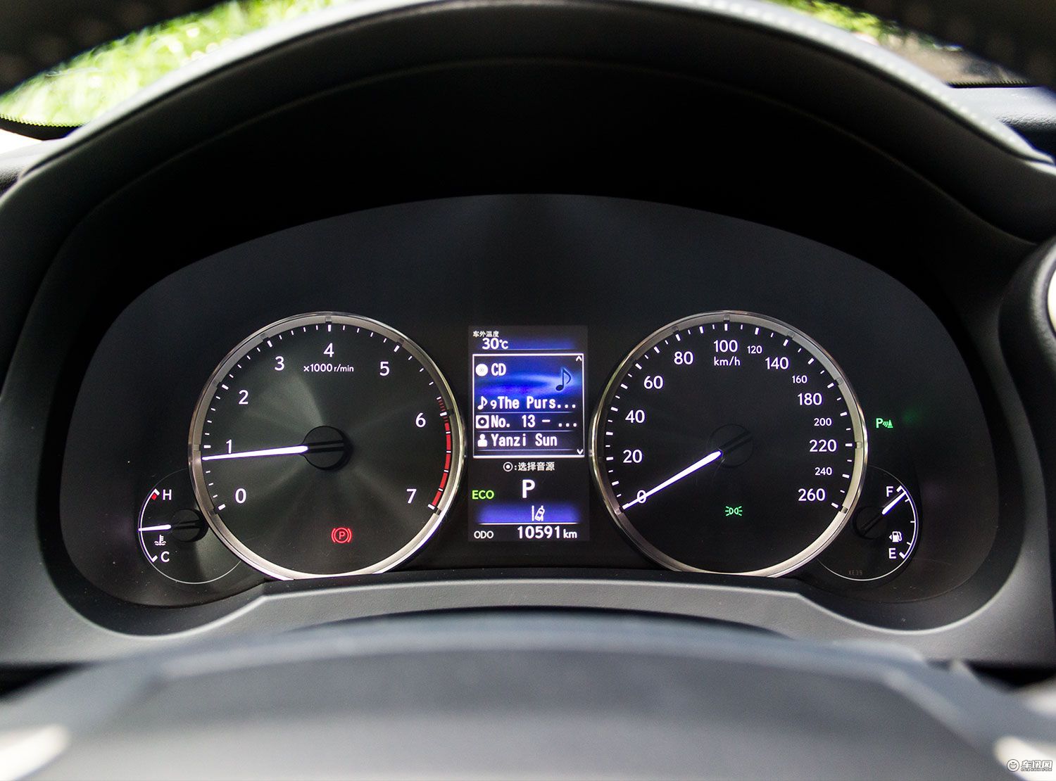 雷克萨斯is2022款300fsport版,2022雷克萨斯is300fsport版