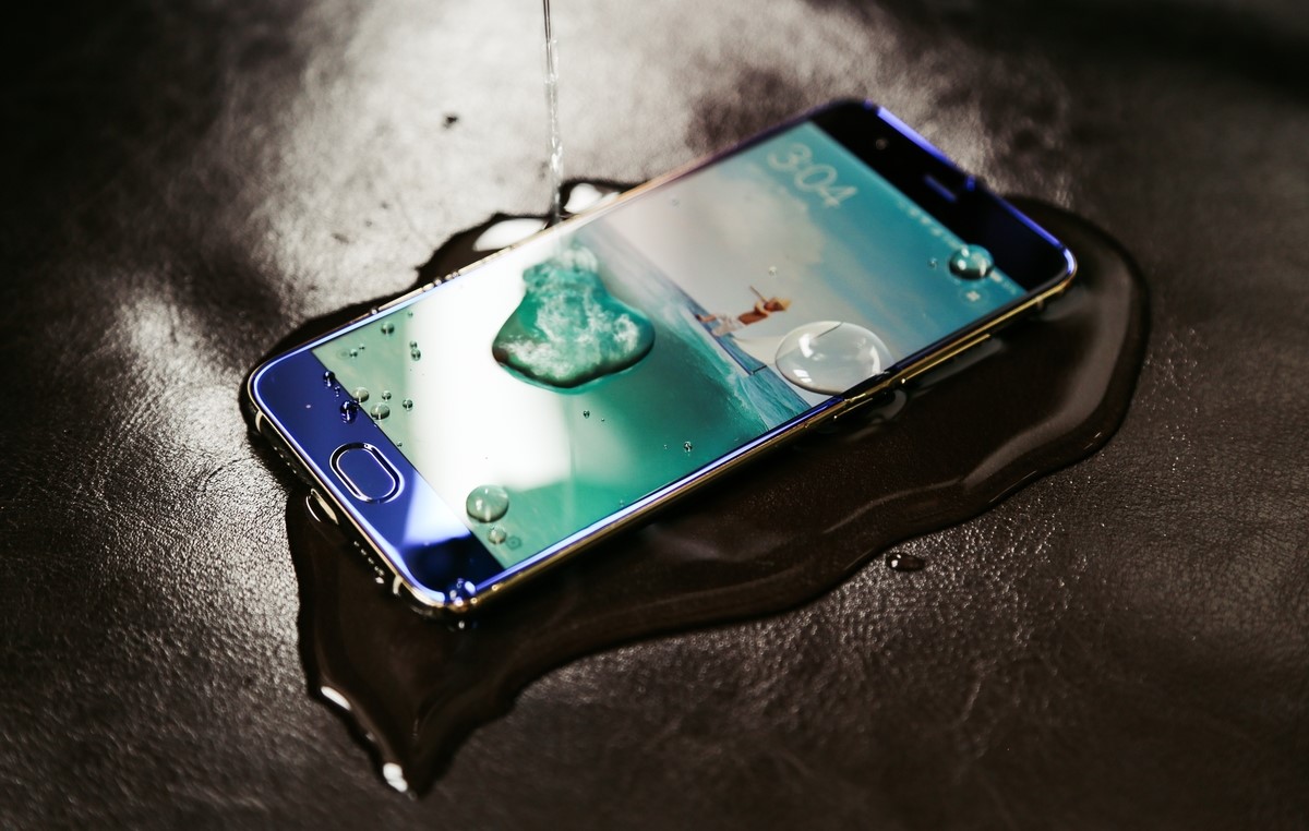 性价比感人!小米昔日旗舰降至“新低”:骁龙835+64G,1650元!