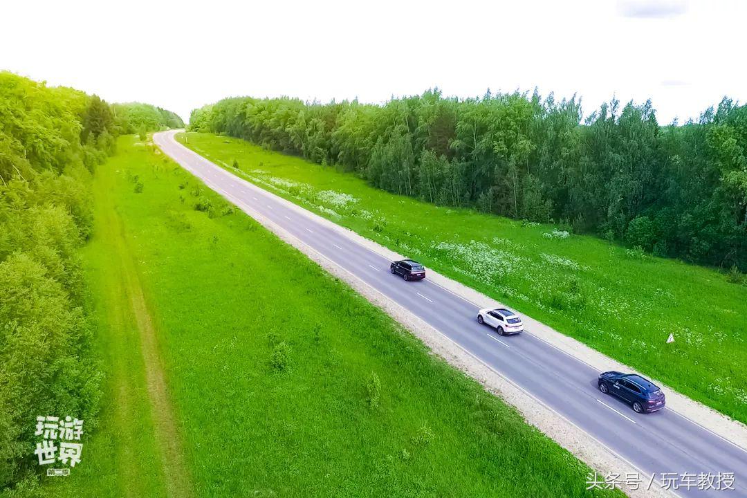 行李箱当“球门”！这SUV大得夸张！