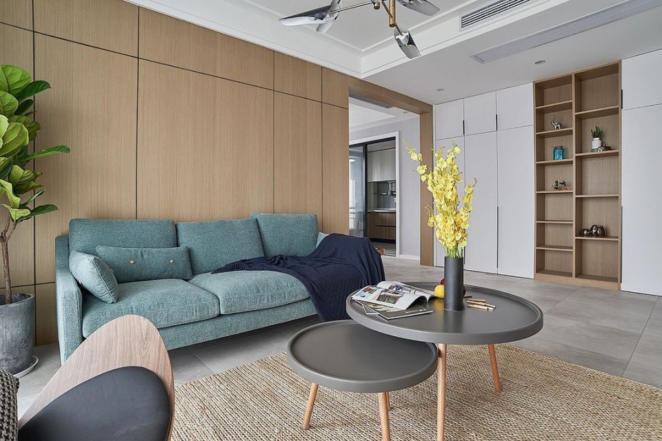 西边户客厅大飘窗西晒厉害吗,朝西客厅怎么解决西晒