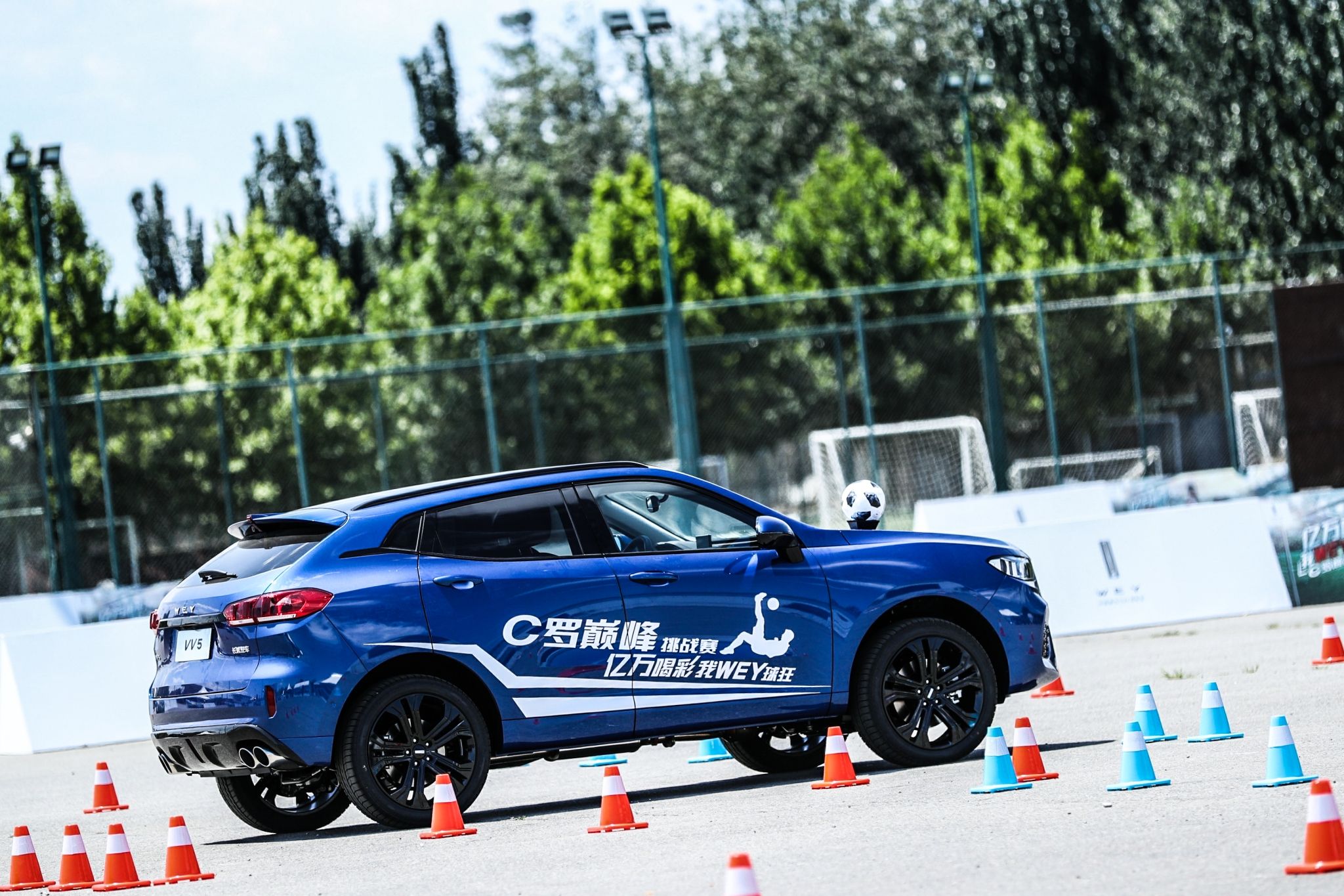 c罗点赞中国,c罗点赞队员社媒