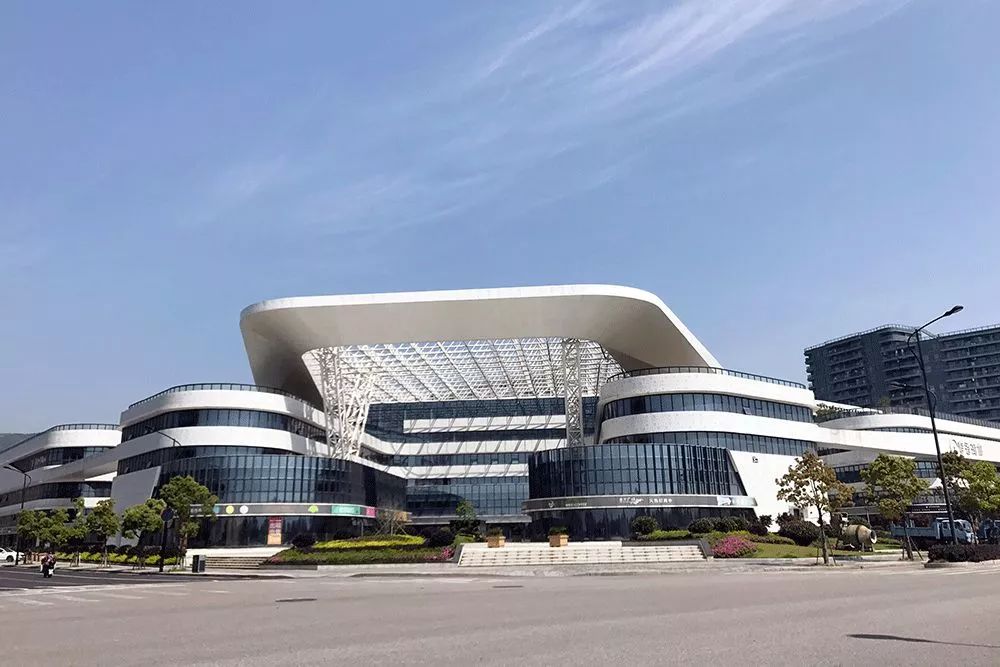 别费劲海淘了！普陀国际进口商品中心将开业，买买买的亲们快看！