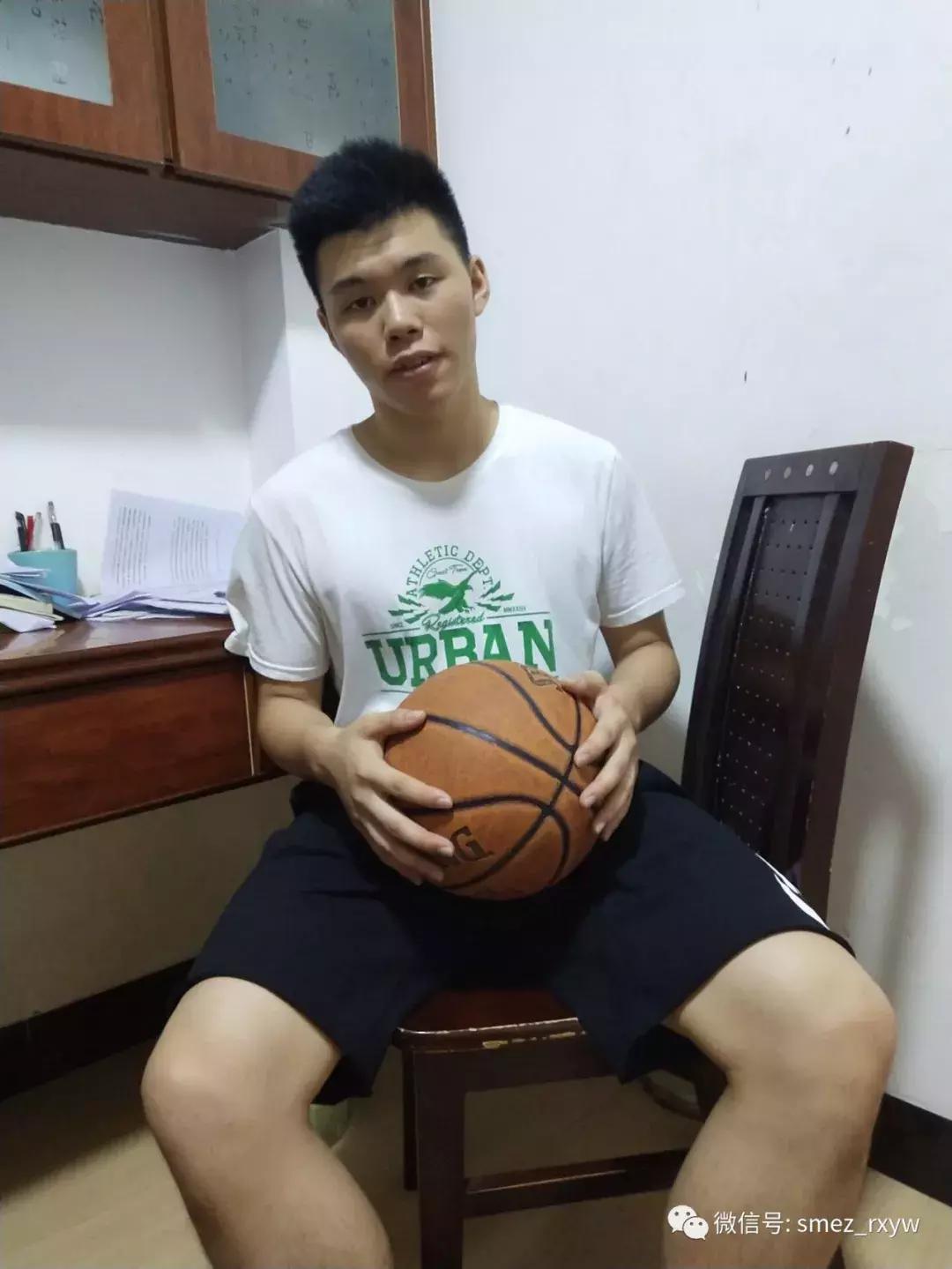 三明一中喜报2021高考成绩,三明二中2002高考喜报