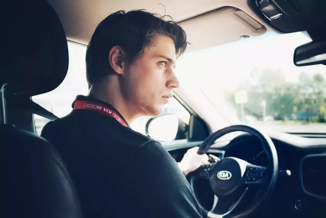 这就是足球完整视频,东风悦达起亚世界杯