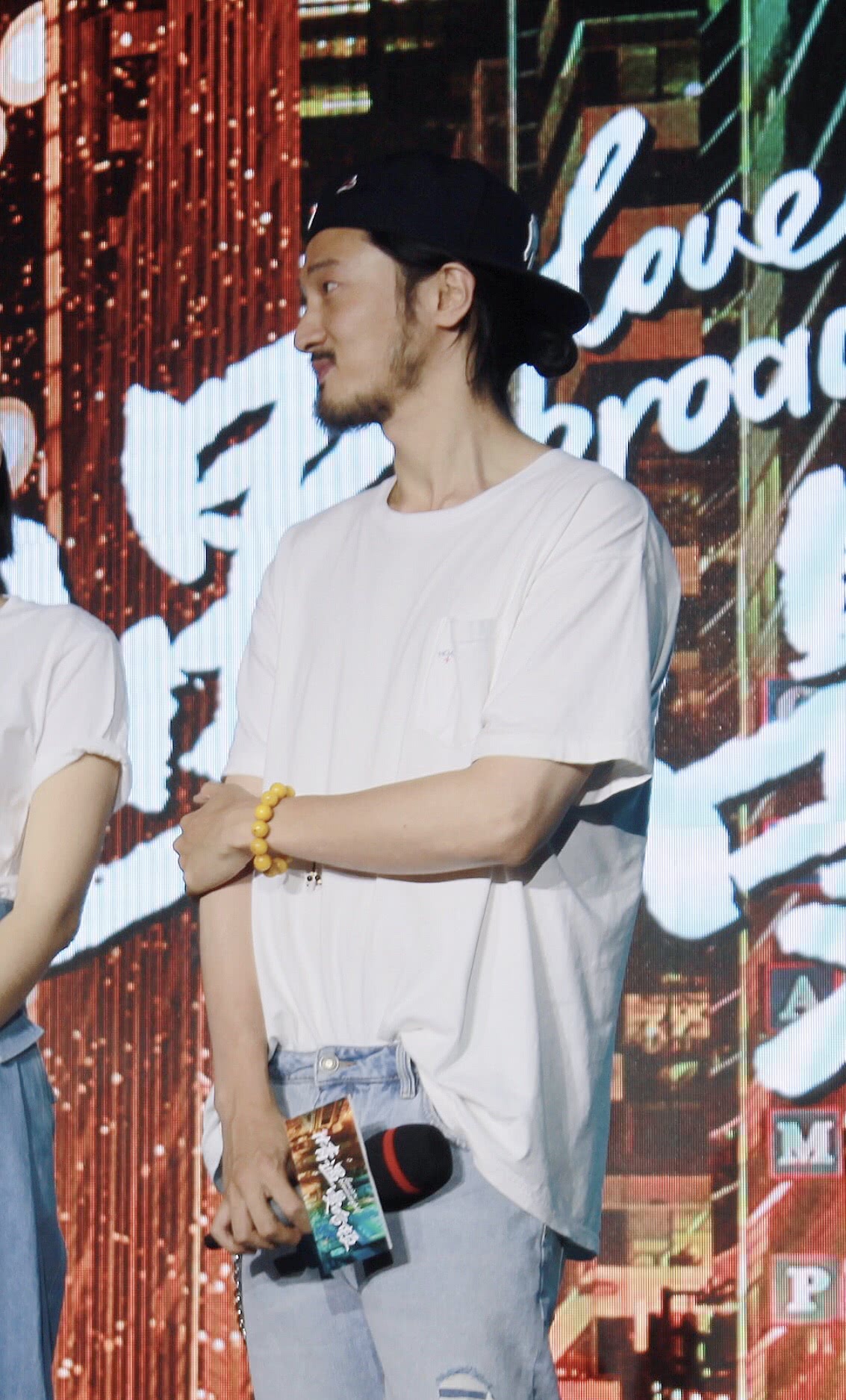 王传君官宣微博爱情公寓主演祝福,王传君不参演爱情公寓五的原因