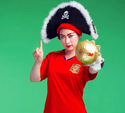 真球迷,芙蓉姐姐穿足球服,看起来清纯可爱!