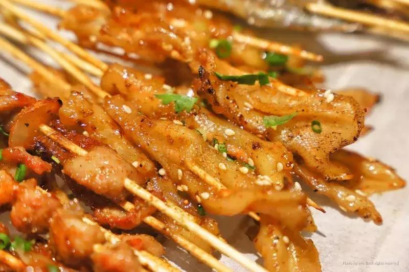 2018烧烤界最大“黑马”来袭!动荡南宁整个吃货武林!