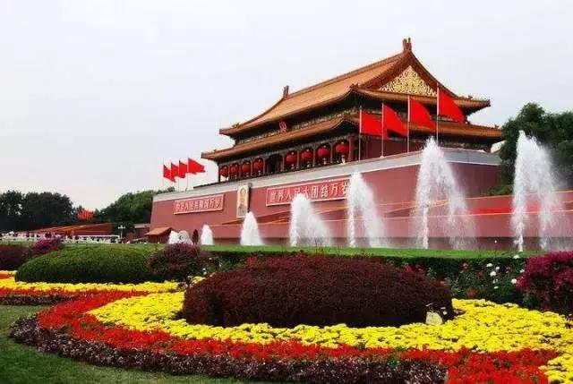 跟着国家队去旅行,跟着世界杯做美食