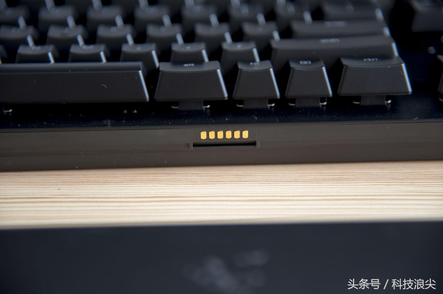 雷蛇猎魂光蛛竞技版测评,雷蛇猎魂光蛛精英版测评