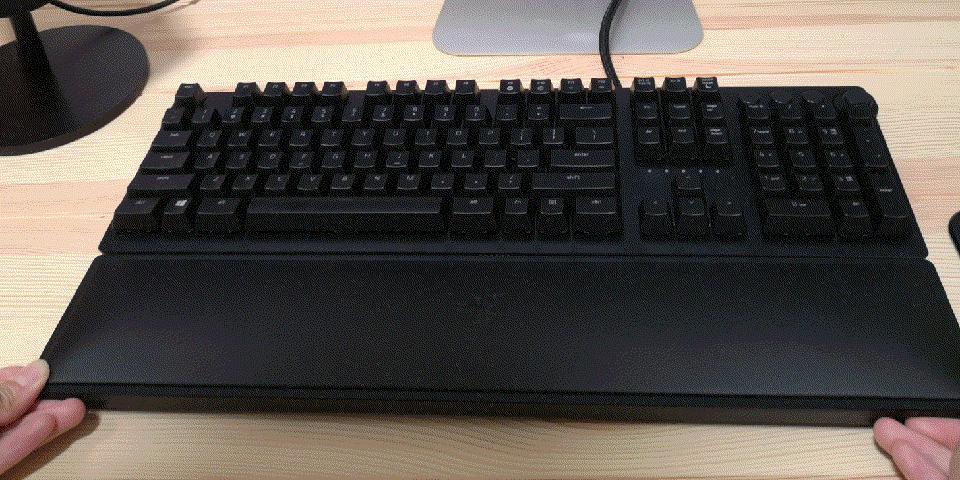 雷蛇键盘猎魂光蛛紫轴测评,雷蛇猎魂光蛛精英版评测