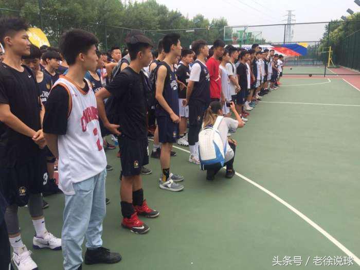 詹姆斯生涯首秀对阵,今年詹姆斯比赛回放