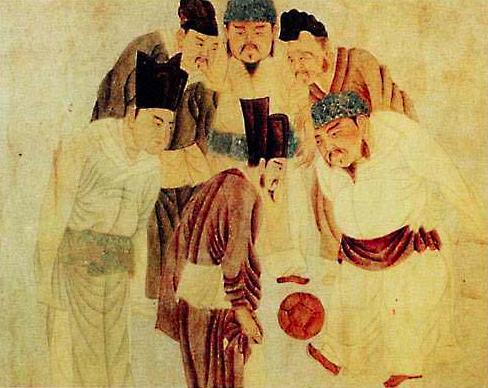 中国古代足球蹴鞠起源于哪个朝代,古代足球蹴鞠什么样的