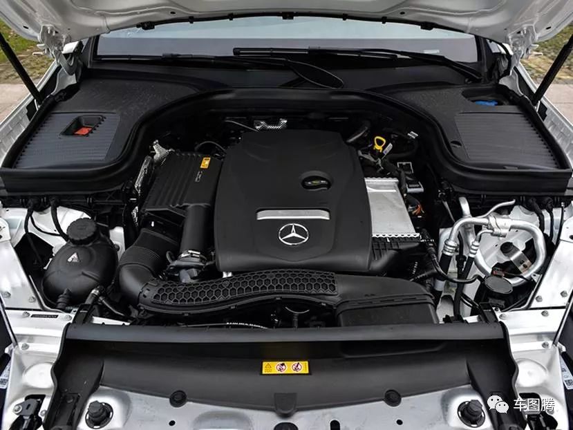 奔驰glc试驾第一视角感受,奔驰glc深度测评跑山路