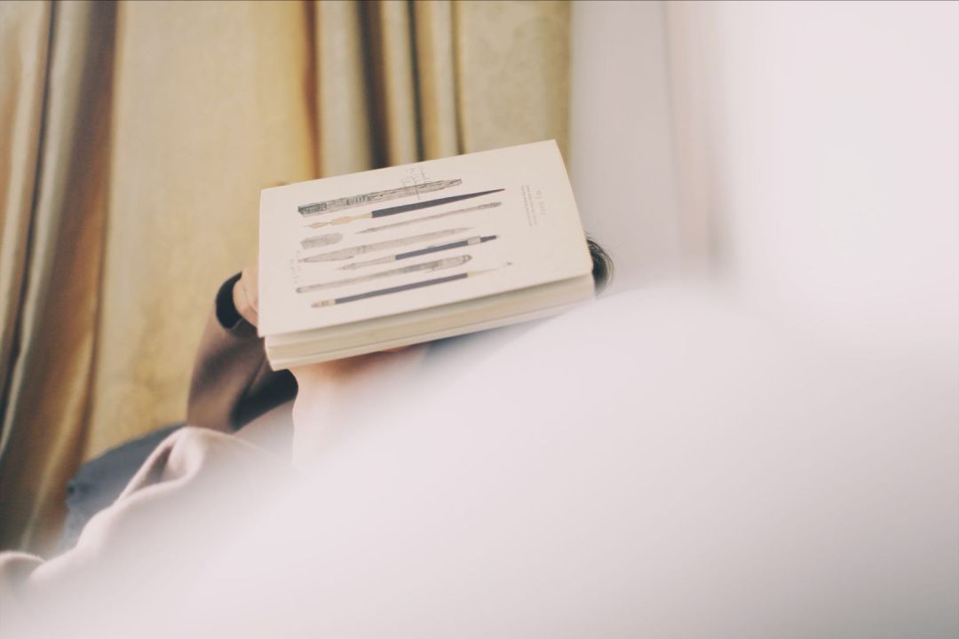 男子趁女友不在家偷偷化妆,男子趁女友不在家偷偷化妆原视频