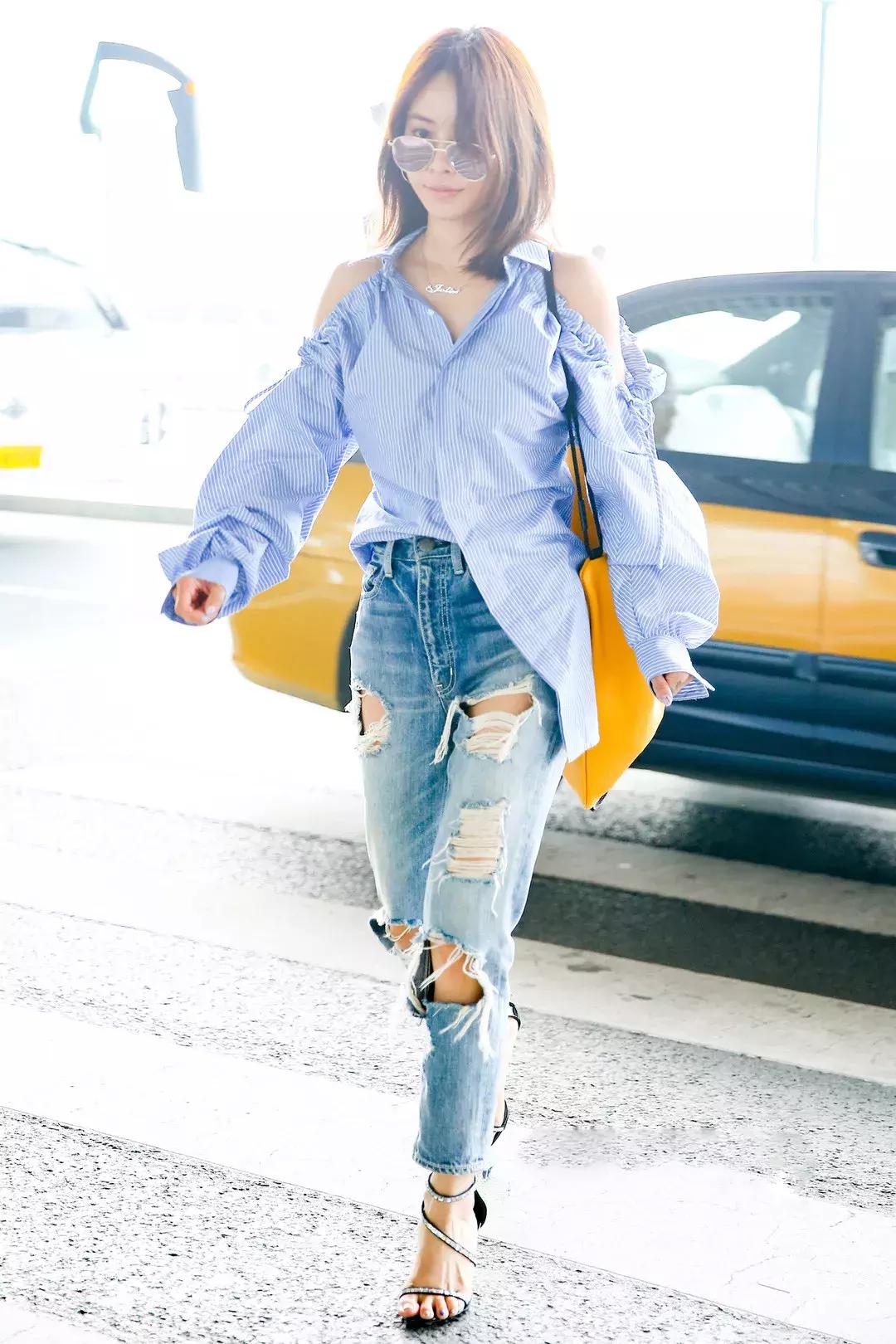 白皮肤比基尼夏日装,露肤装