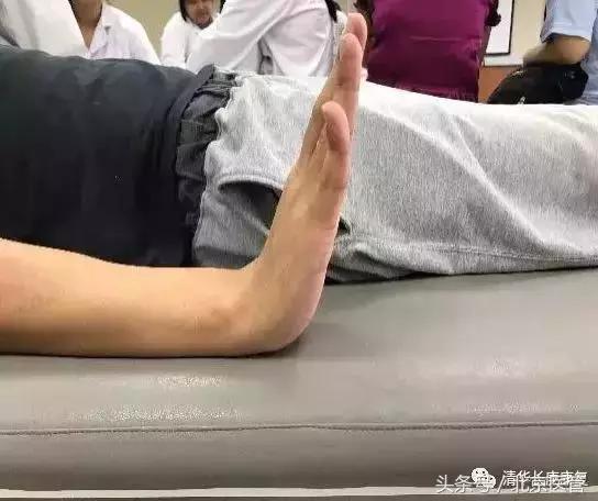 世界杯运动员损伤情况,世界杯球员受伤怎么处理