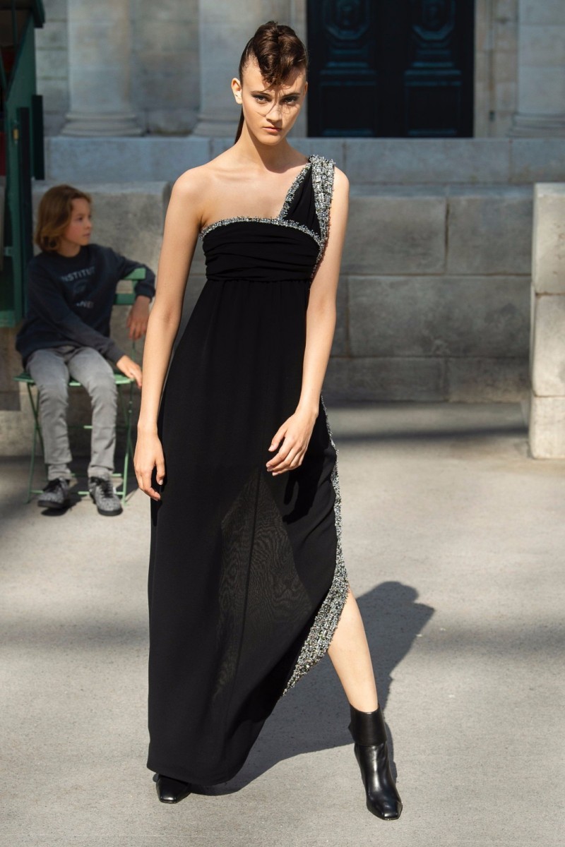 chanel巴黎高定,2023chanel春夏高定秀场