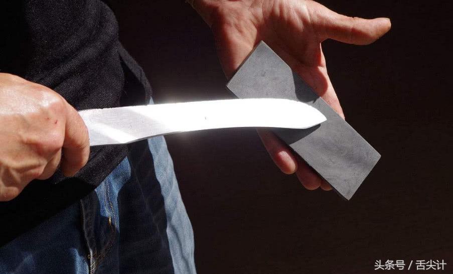 磨刀石怎么用不伤刀,怎么不用磨刀石让刀更锋利