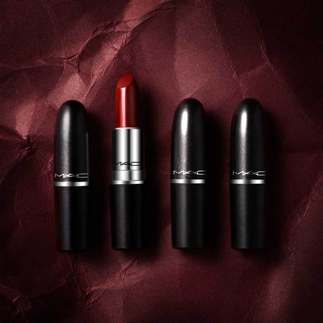 14种口红颜色对比,mac口红rubywoo和迪奥999哑光