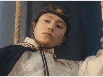 陈坤谈c罗视频,陈坤点赞吴磊视频