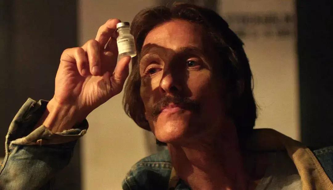 他减掉50斤体重，瘦到面目全非，爆炸演技把小李子都击败了