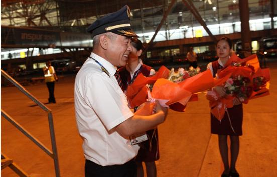 山航首架y7飞机,山航飞机近况