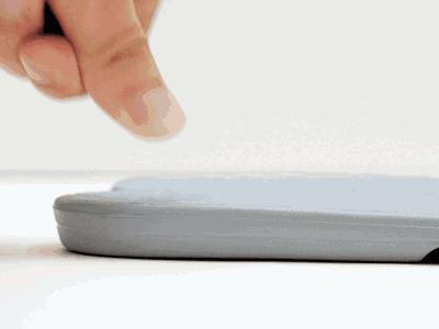 一条货架｜来自澳大利亚的“德运”奶粉；收起来只有巴掌大的拖鞋