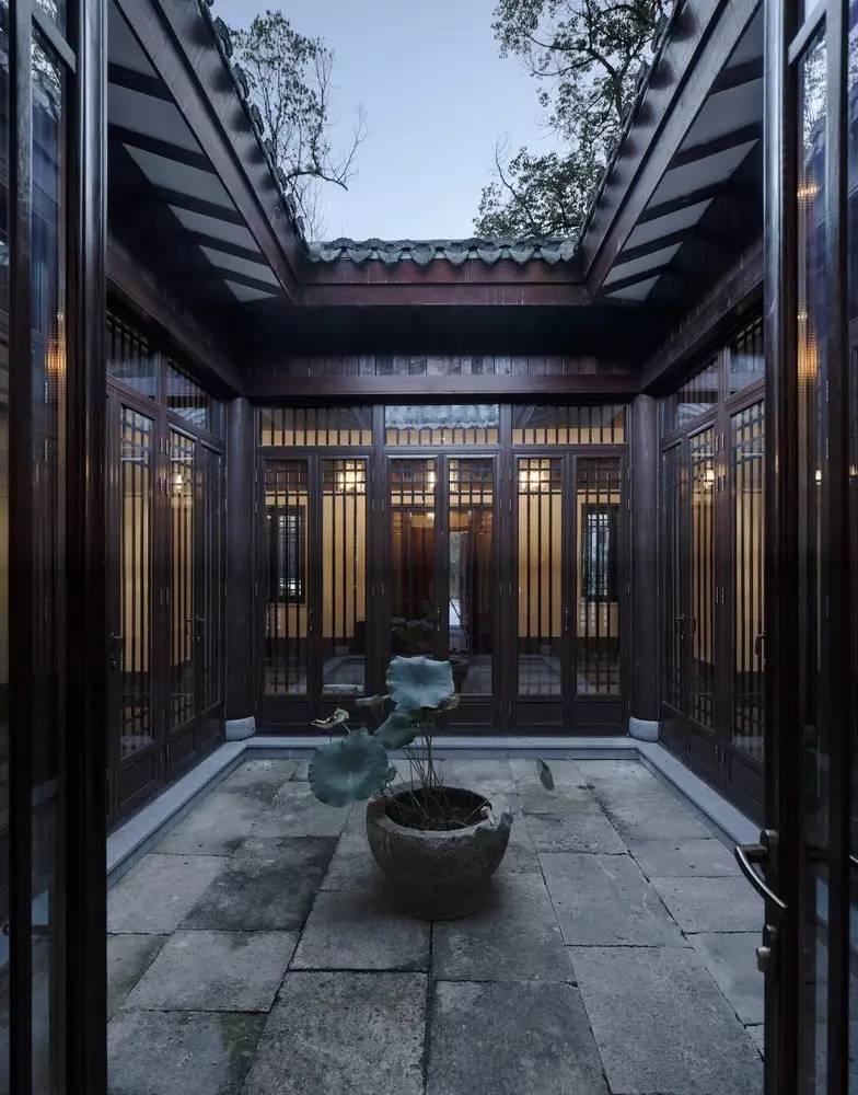 令人一眼惊艳的山庄美景,绝美中式庭院一方山水惊艳了时光