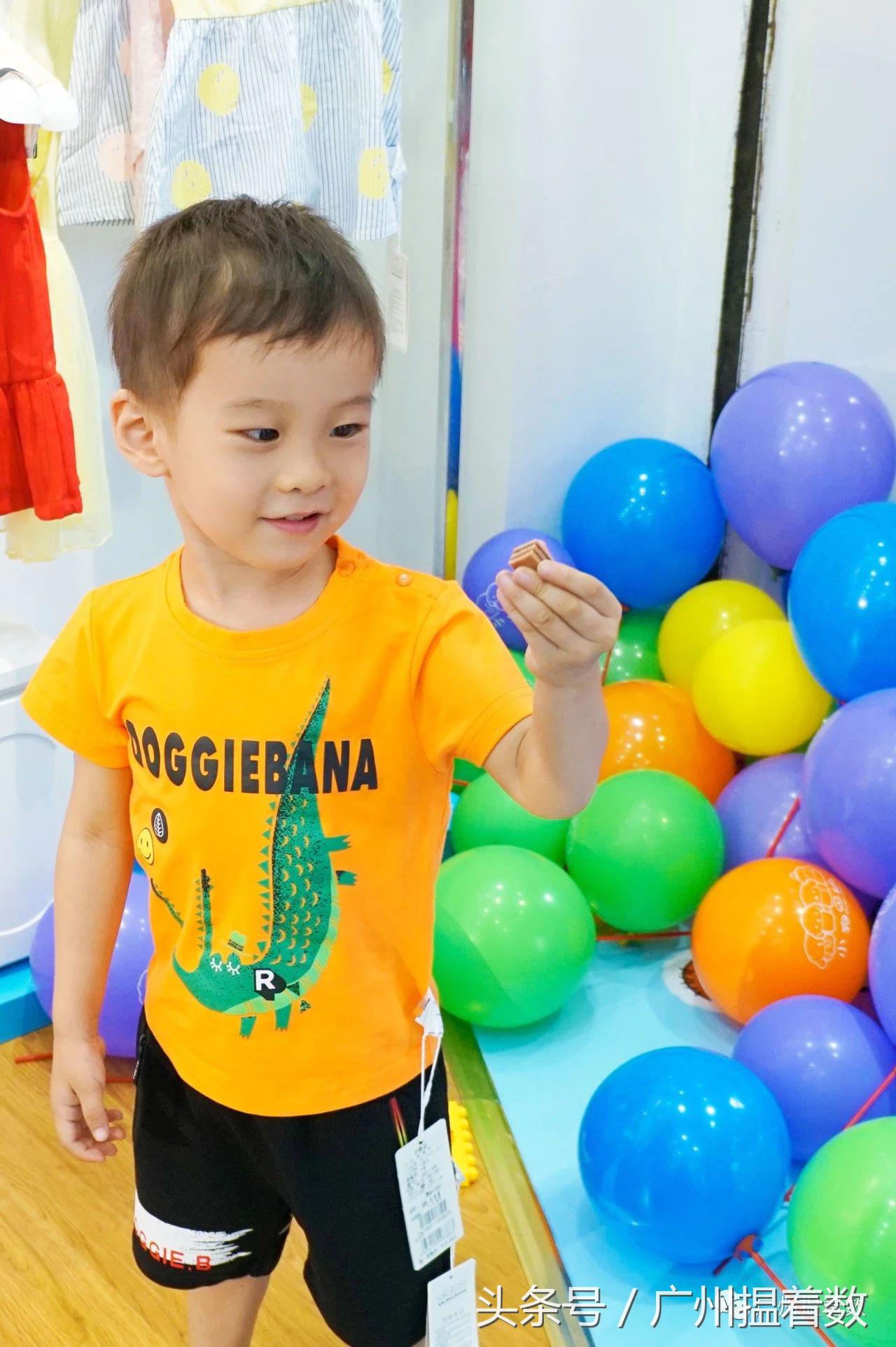 宝妈Baby心头爱，为何独爱这间童装店？真正原因在这里！