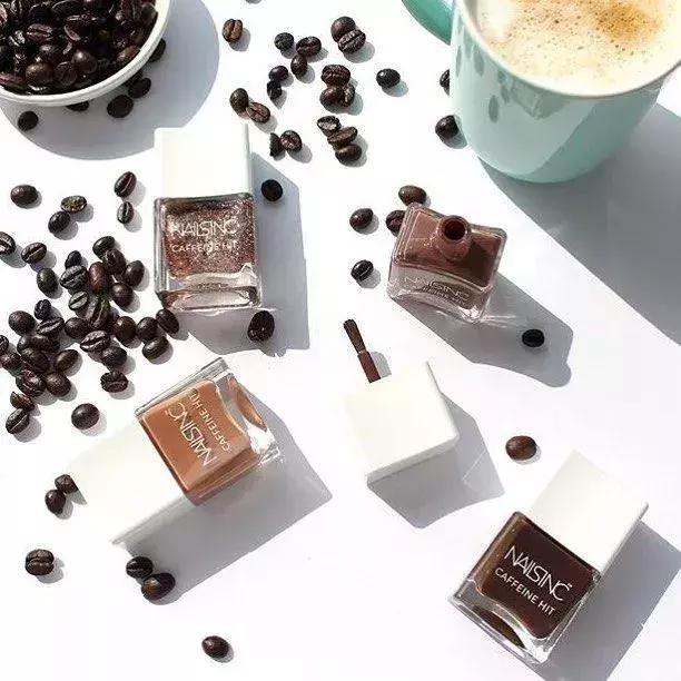 好看又显白的指甲油推荐,一些童趣可爱的指甲油简单试色