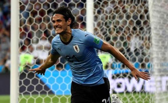 苏亚雷斯和卡瓦尼比赛,卡瓦尼苏亚雷斯超远距离破门