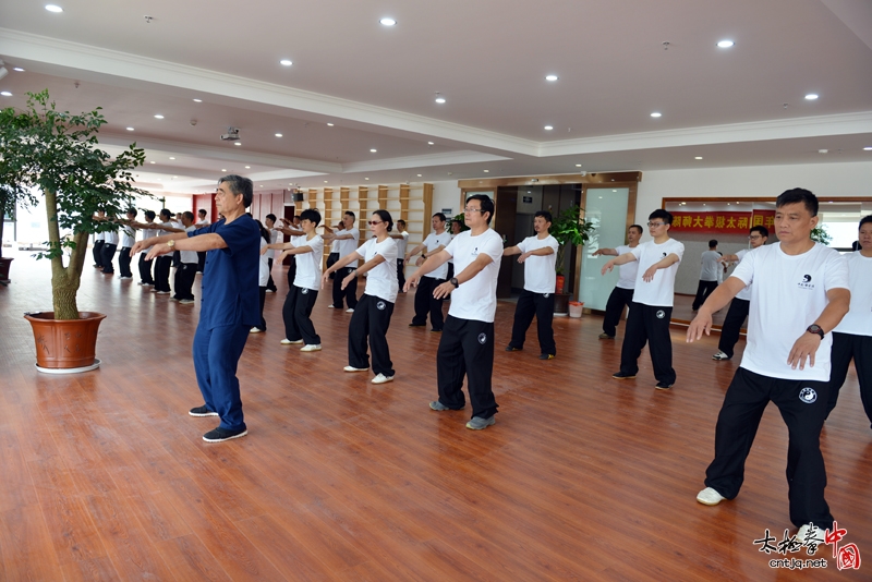 陈小星大师上课视频,陈小星大师手把手教弟子