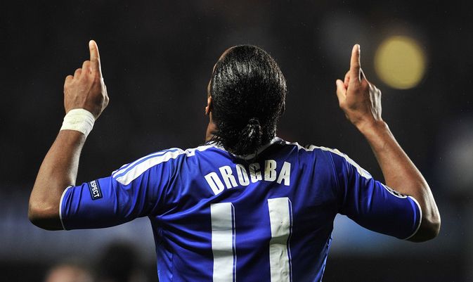 历史足坛巨星100位排名,足坛历史球星排名前十