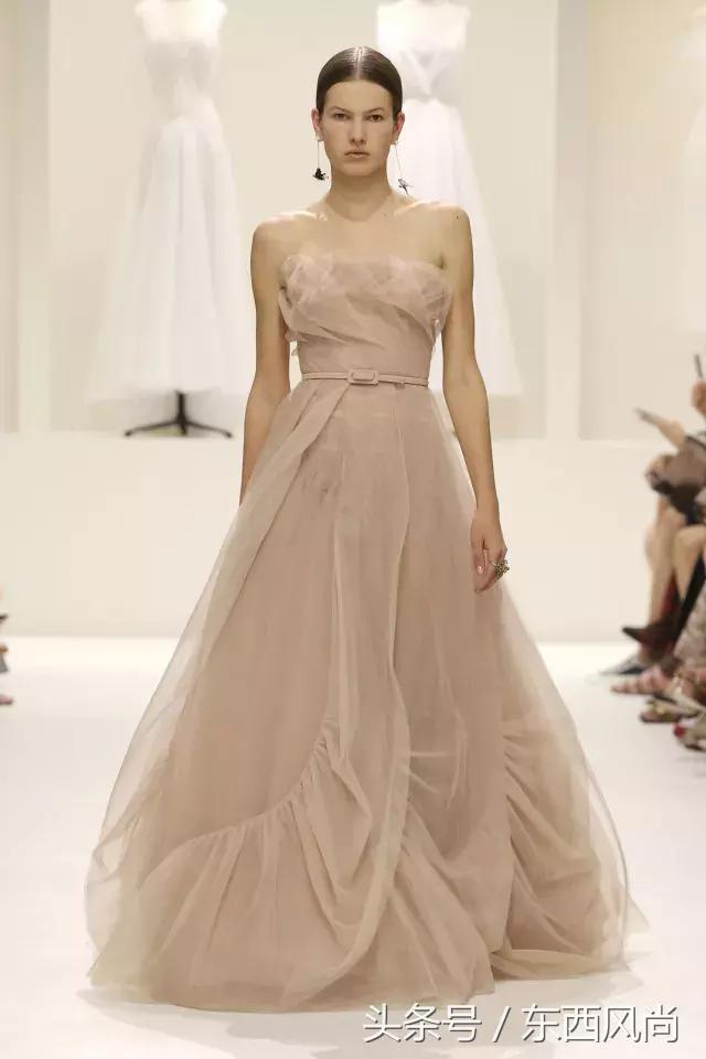 迪奥二零一九秋冬高定秀,2019迪奥高级定制秋冬