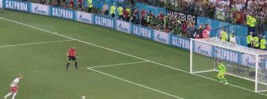 当克罗地亚门将脱下衣服，全世界为之动容……