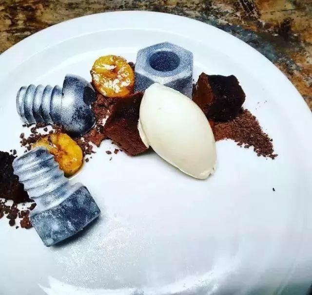 一箱橘子有几个发霉剩下的能吃不,吃了发霉的橘子