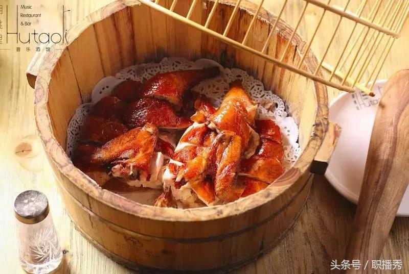 覆盖全球260个城市，3年开店300家，网红餐厅胡桃里是怎么炼成的