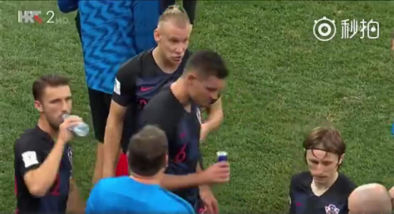 价值7万瑞士法郎的饮料！克罗地亚球员喝红牛被罚网友：该红牛出钱