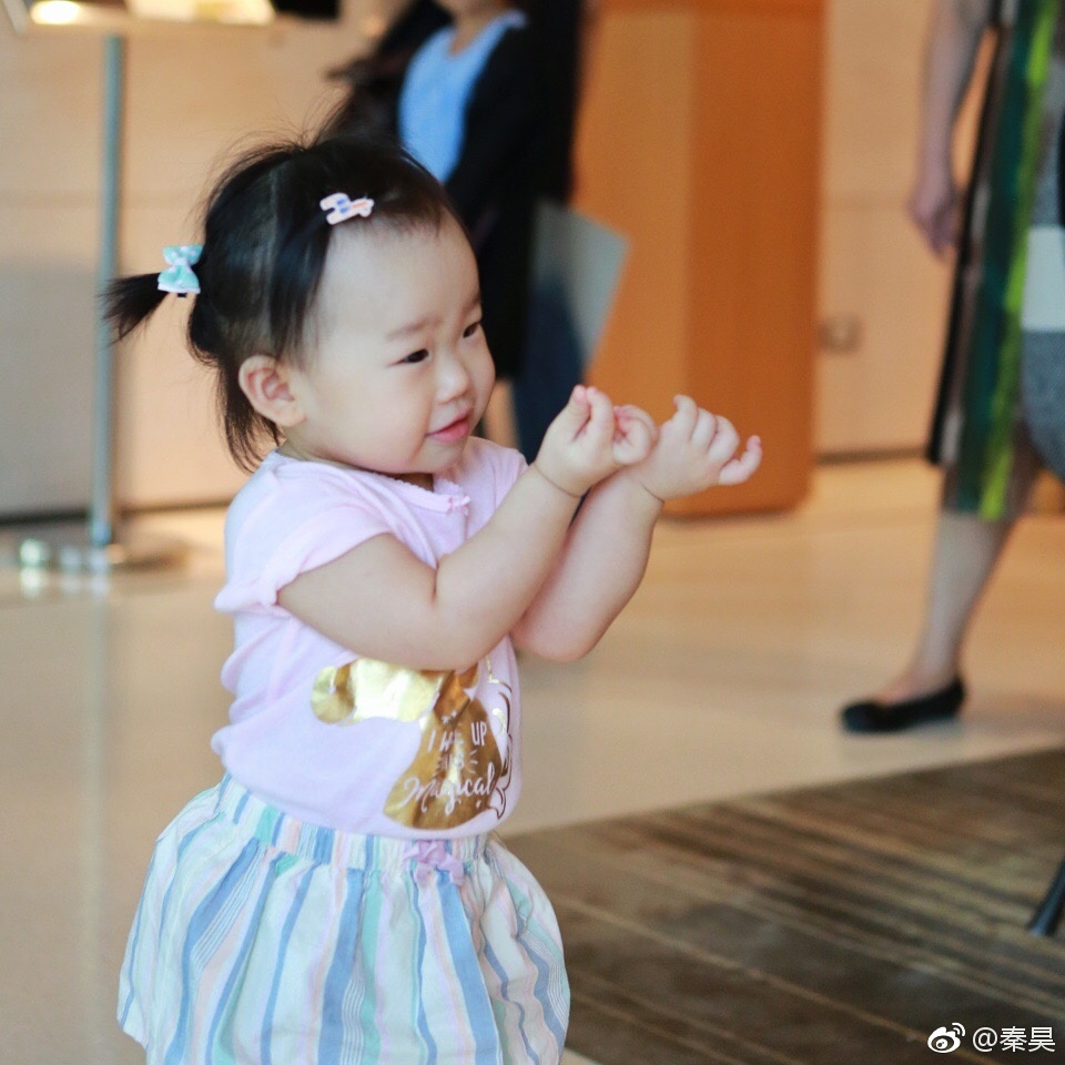 伊能静女儿小米粒智力,伊能静女儿米粒萌