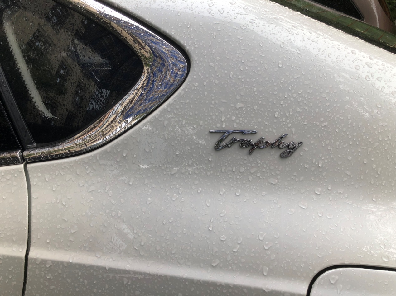 开了两年的名爵3,3万多新款名爵3