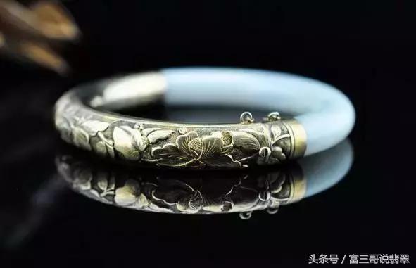 翡翠手镯断了如何处理,翡翠手镯断了怎么办