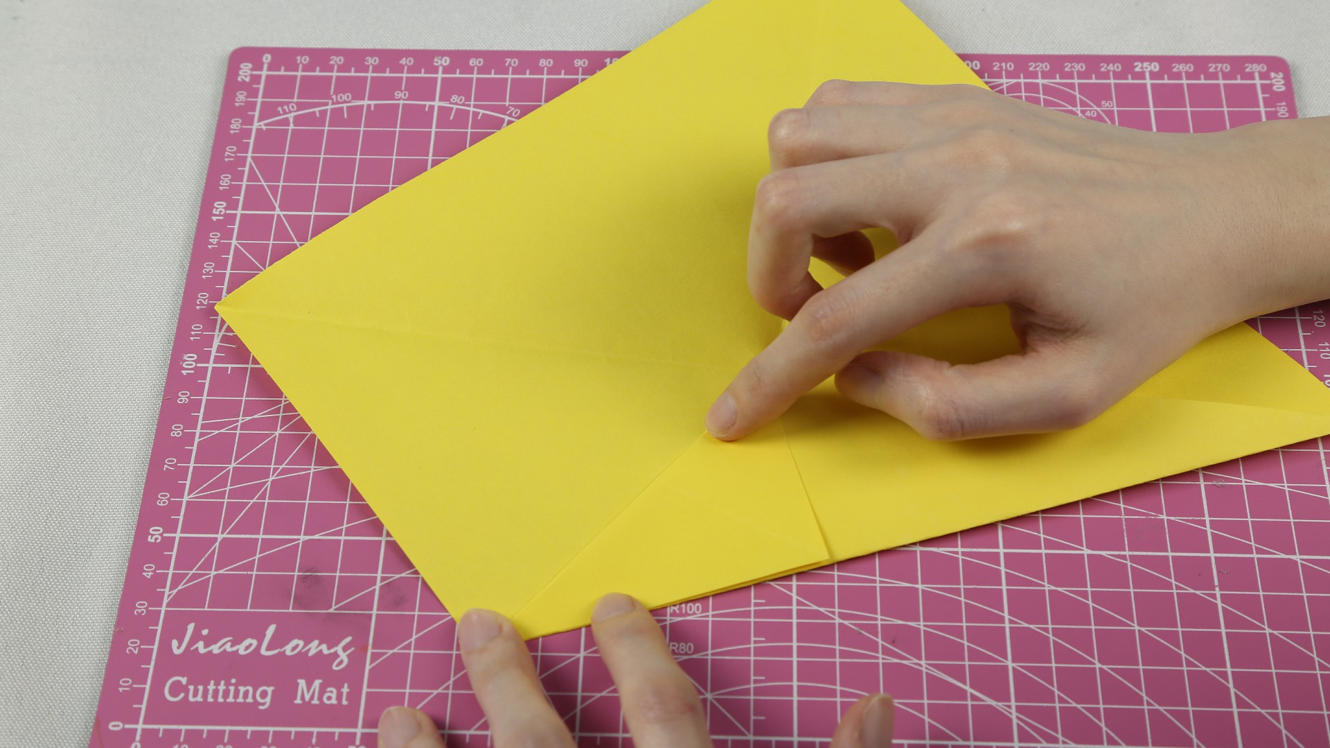 会动的玩具恐龙骨架手工折纸,折纸恐龙玩具简单视频