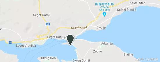 足球世界杯很难吗,世界杯足球场地是真草吗